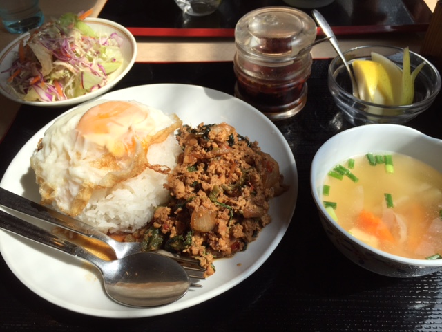 池袋タイ料理店の ガパオガイランチ タイウニおすすめベスト3 タイフリークブログ